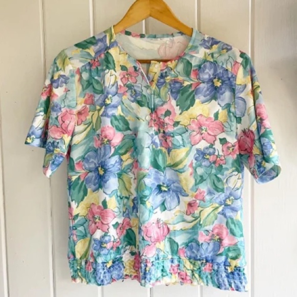 Act III vintage 60s 70s floral granny pastel top